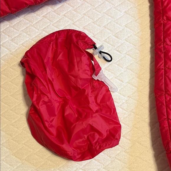 Scandinavian Explorer Down Puffer Jacket, hooded, red w/black details, size XL - Picture 9 of 12